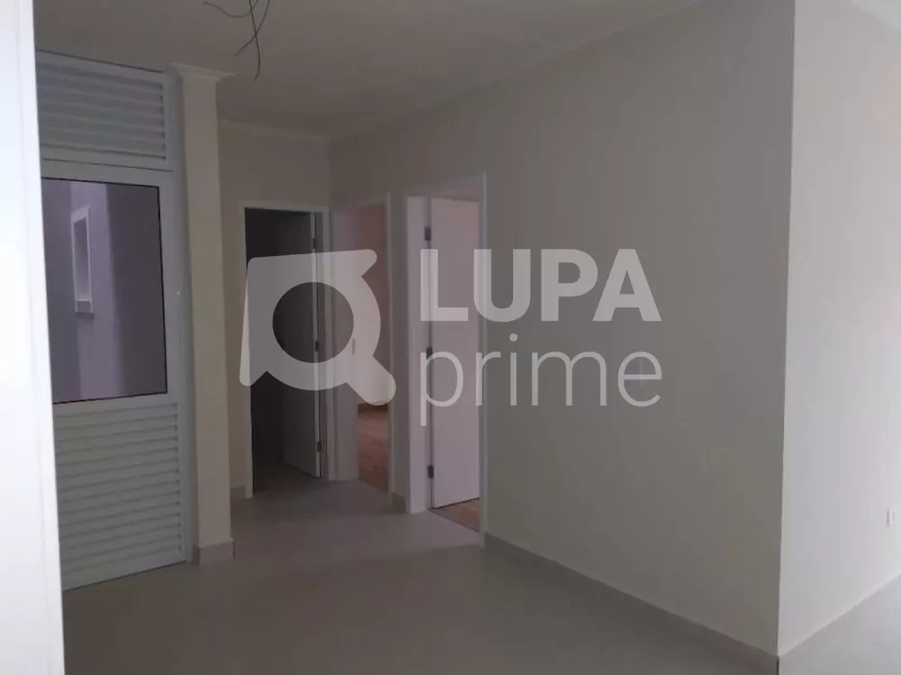 Apartamento à venda com 2 quartos, 45m² - Foto 3