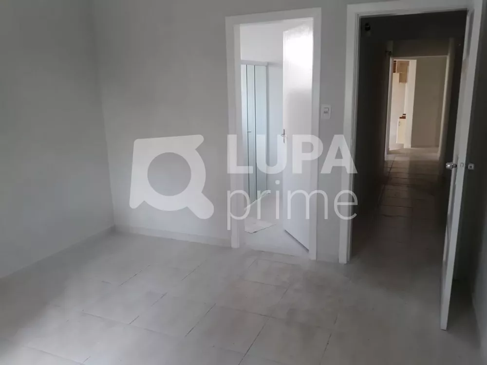 Casa à venda com 3 quartos, 190m² - Foto 4