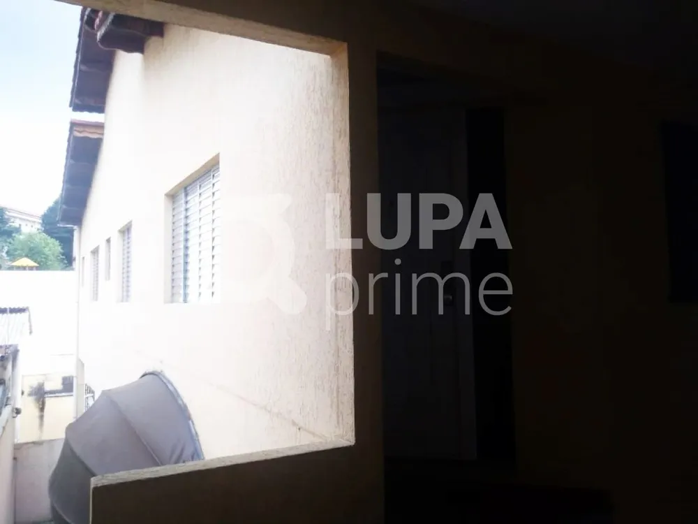 Casa, 4 quartos, 221 m² - Foto 2