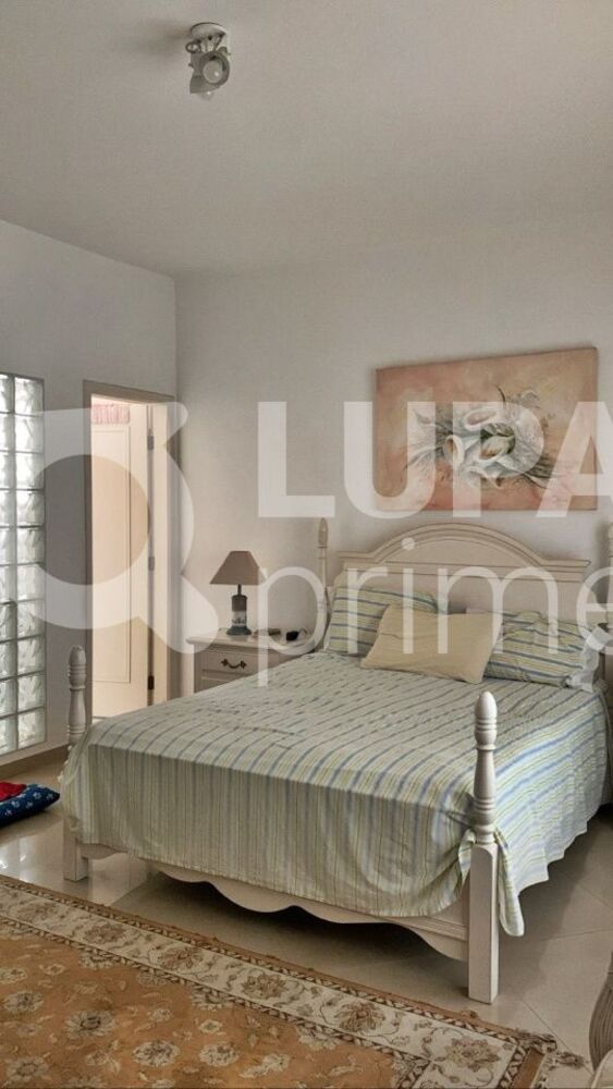 Casa à venda com 4 quartos, 348m² - Foto 5