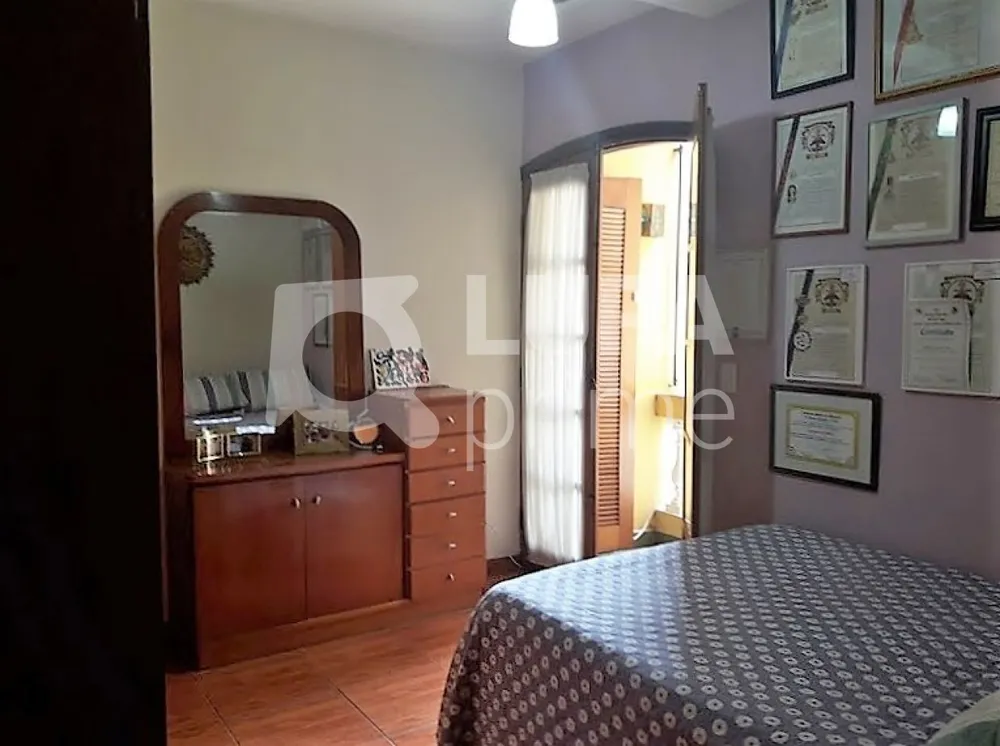 Casa, 3 quartos, 226 m² - Foto 2