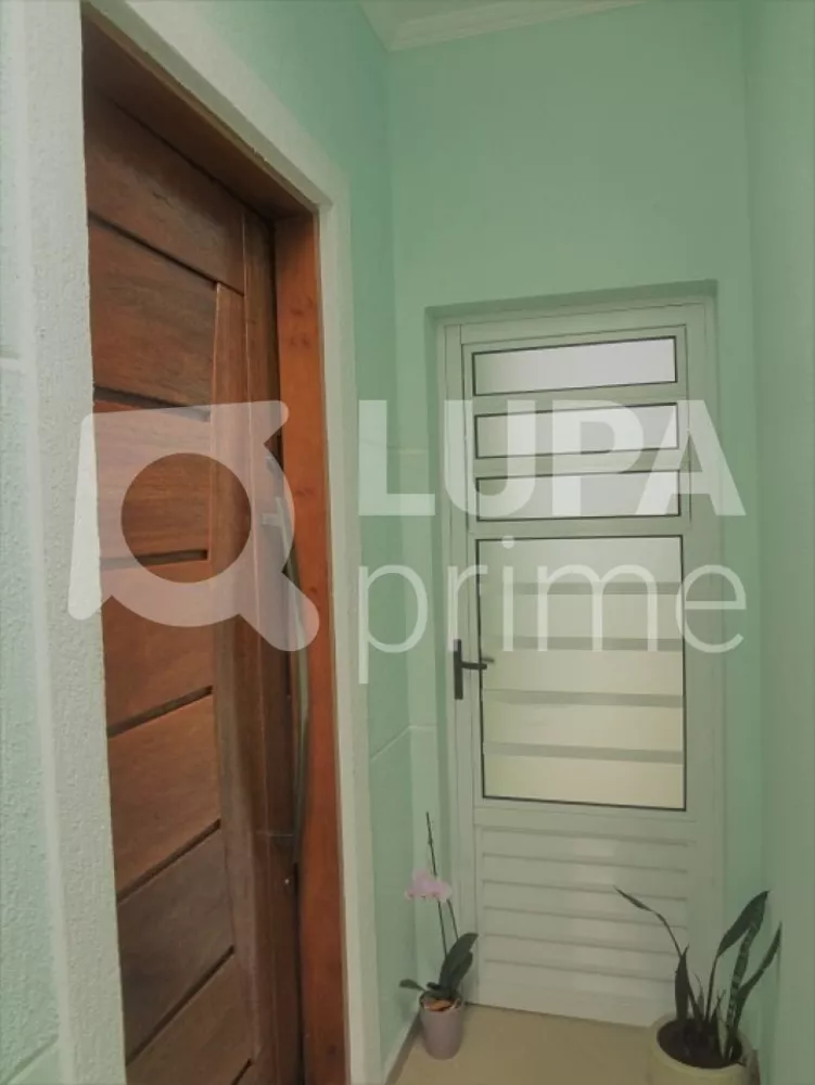 Casa à venda com 3 quartos, 159m² - Foto 9