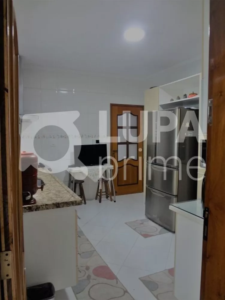 Casa à venda com 3 quartos, 159m² - Foto 14