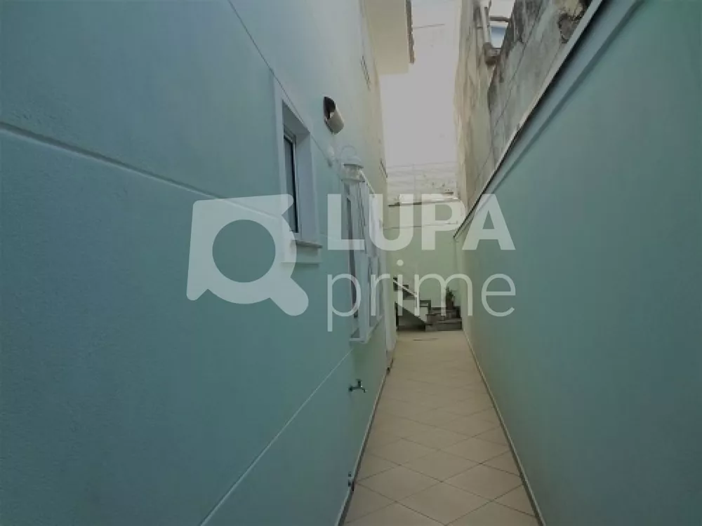 Casa à venda com 3 quartos, 159m² - Foto 4