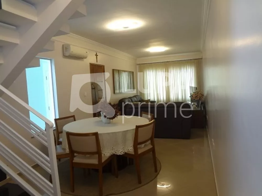 Casa à venda com 3 quartos, 159m² - Foto 11