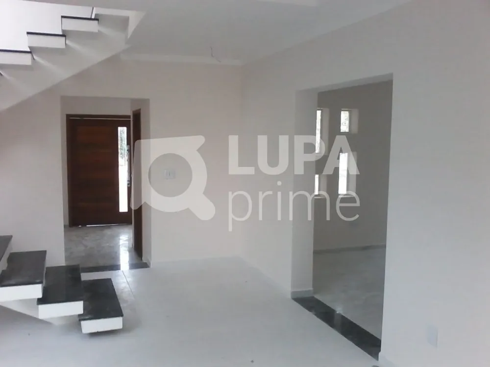 Casa, 4 quartos, 260 m² - Foto 2