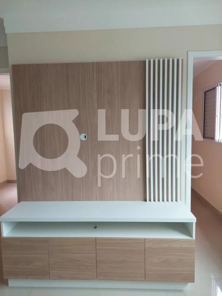 Apartamento à venda com 2 quartos, 46m² - Foto 2