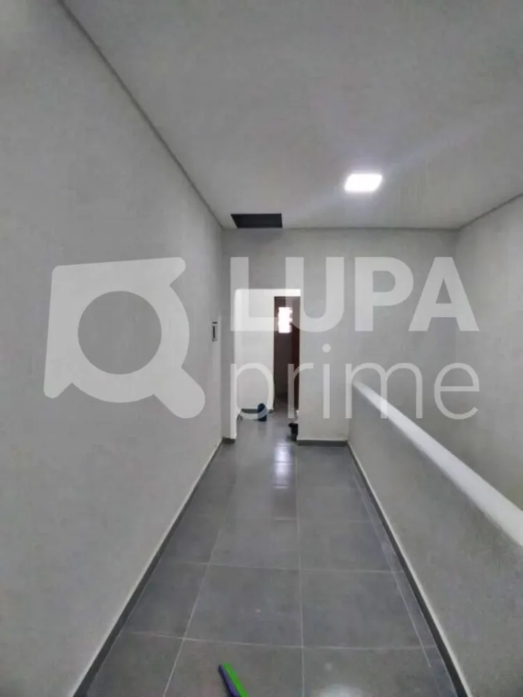 Depósito-Galpão, 2200 m² - Foto 1