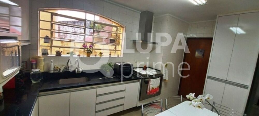 Casa à venda com 3 quartos, 140m² - Foto 8