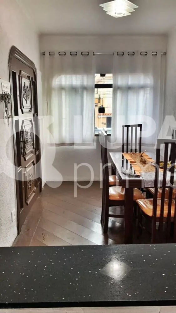 Casa à venda com 3 quartos, 270m² - Foto 2