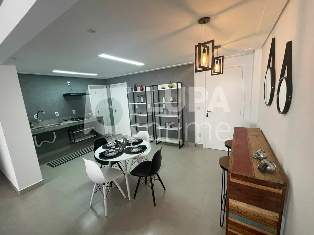 Apartamento à venda com 2 quartos, 92m² - Foto 4