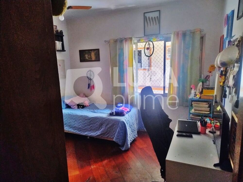 Casa, 3 quartos, 187 m² - Foto 1
