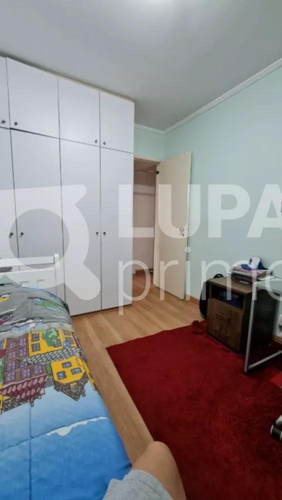 Casa à venda com 3 quartos, 200m² - Foto 11