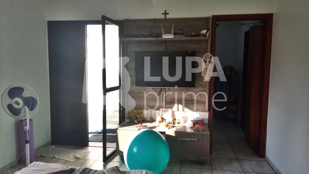Casa, 3 quartos, 220 m² - Foto 12