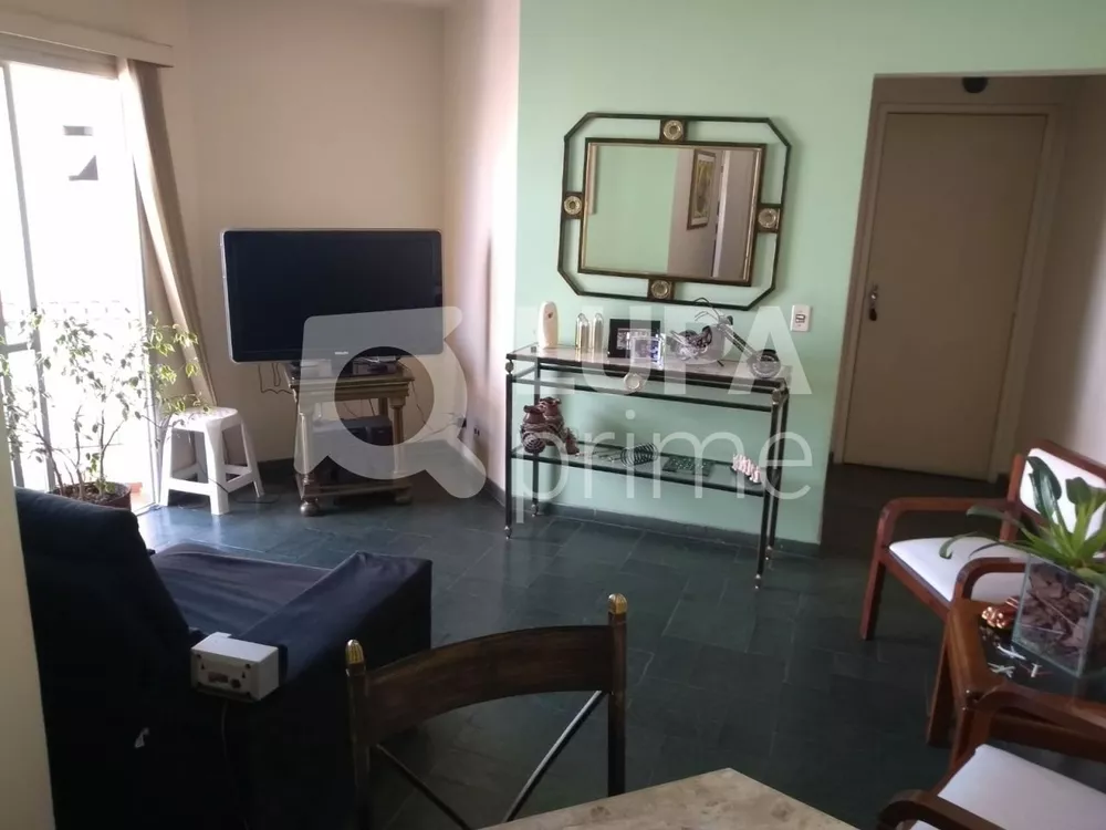 Apartamento à venda com 3 quartos, 70m² - Foto 4