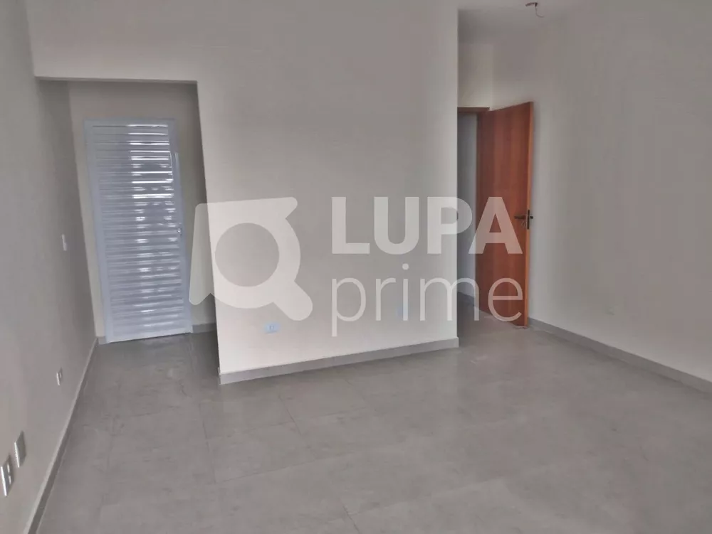 Casa à venda com 3 quartos, 111m² - Foto 3