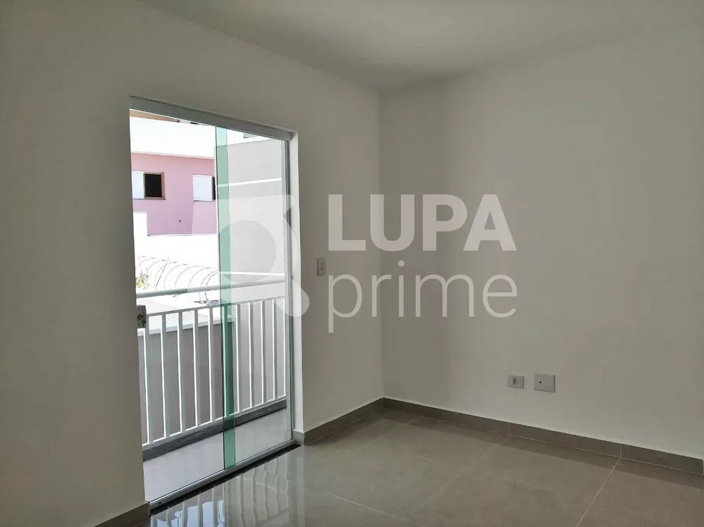 Apartamento à venda com 2 quartos, 42m² - Foto 3