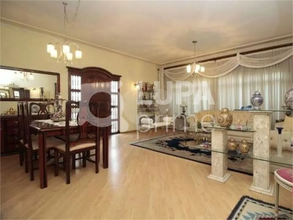 Casa, 4 quartos, 260 m² - Foto 1