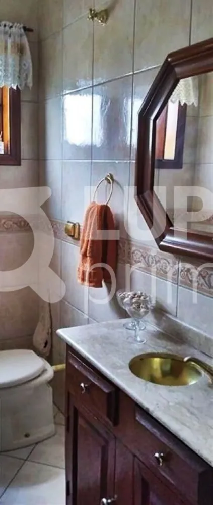 Casa, 3 quartos, 275 m² - Foto 2