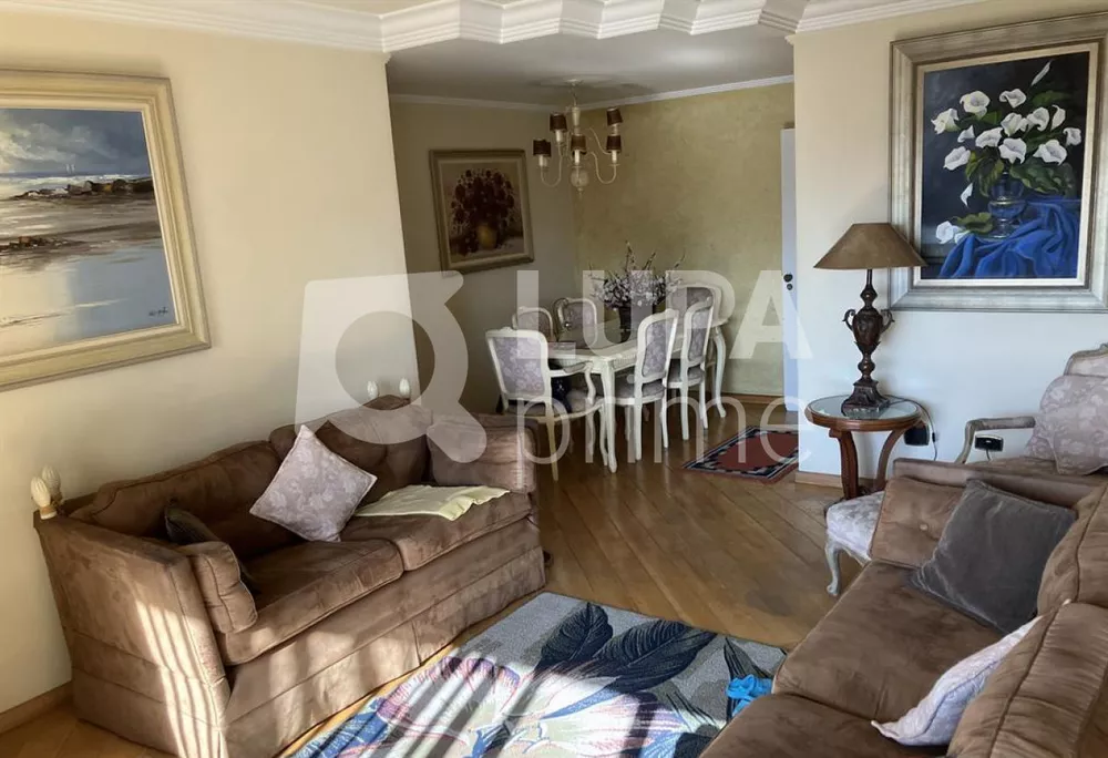 Apartamento à venda com 3 quartos, 145m² - Foto 3