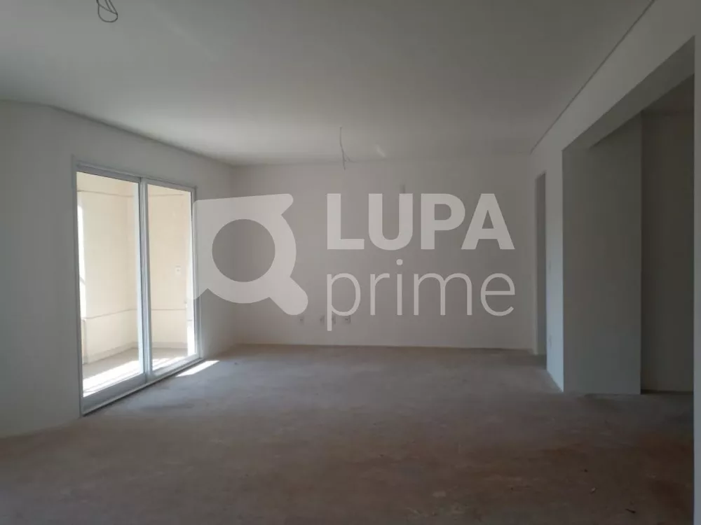 Apartamento à venda com 4 quartos, 205m² - Foto 4