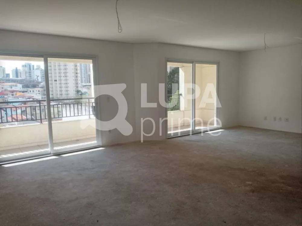 Apartamento à venda com 4 quartos, 205m² - Foto 3