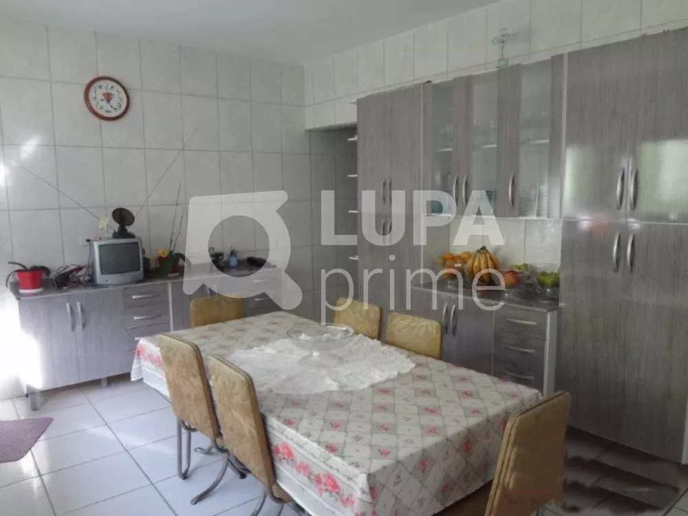 Casa à venda com 3 quartos, 190m² - Foto 3