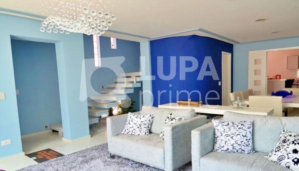 Casa, 4 quartos, 187 m² - Foto 1