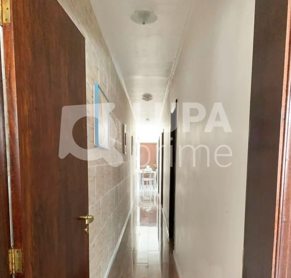 Casa, 5 quartos, 230 m² - Foto 9