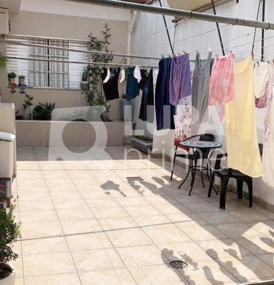 Casa, 5 quartos, 230 m² - Foto 2