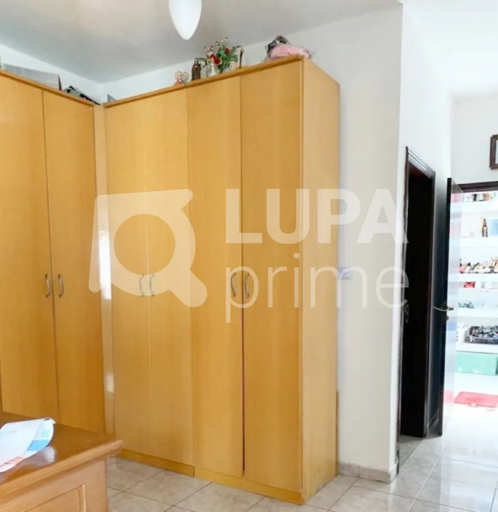 Casa, 5 quartos, 230 m² - Foto 5