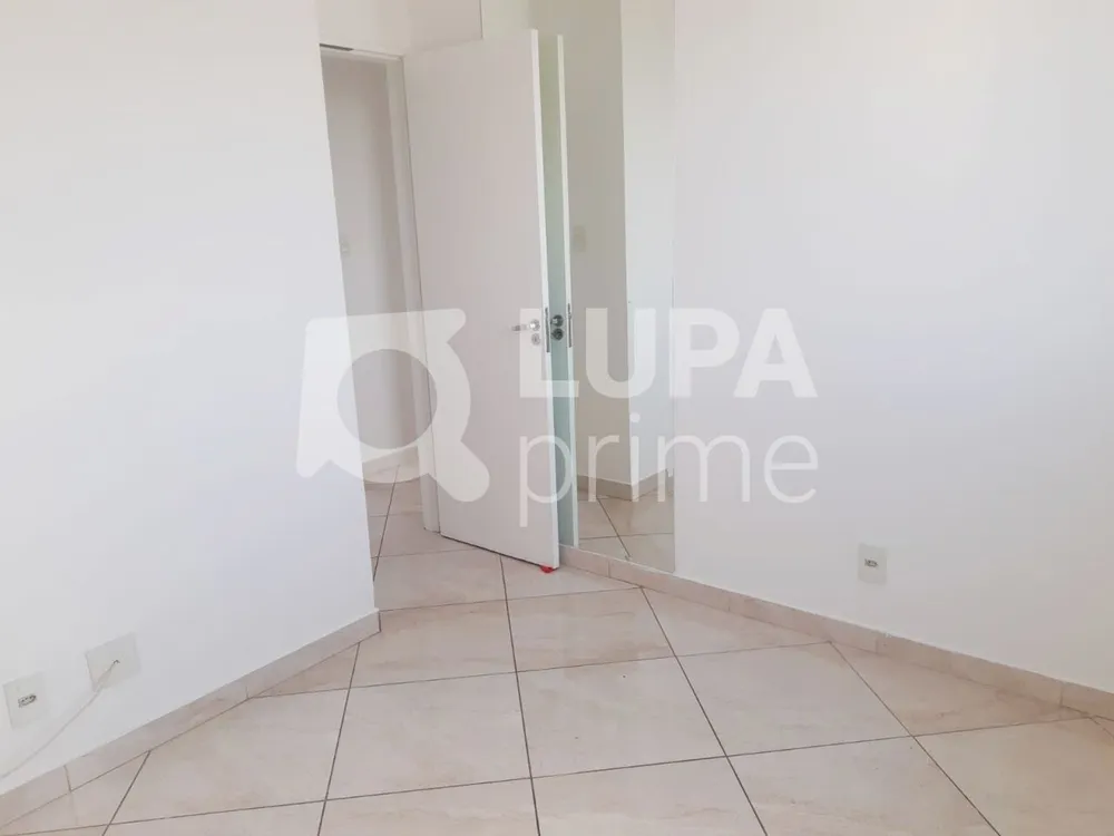 Apartamento, 3 quartos, 70 m² - Foto 2