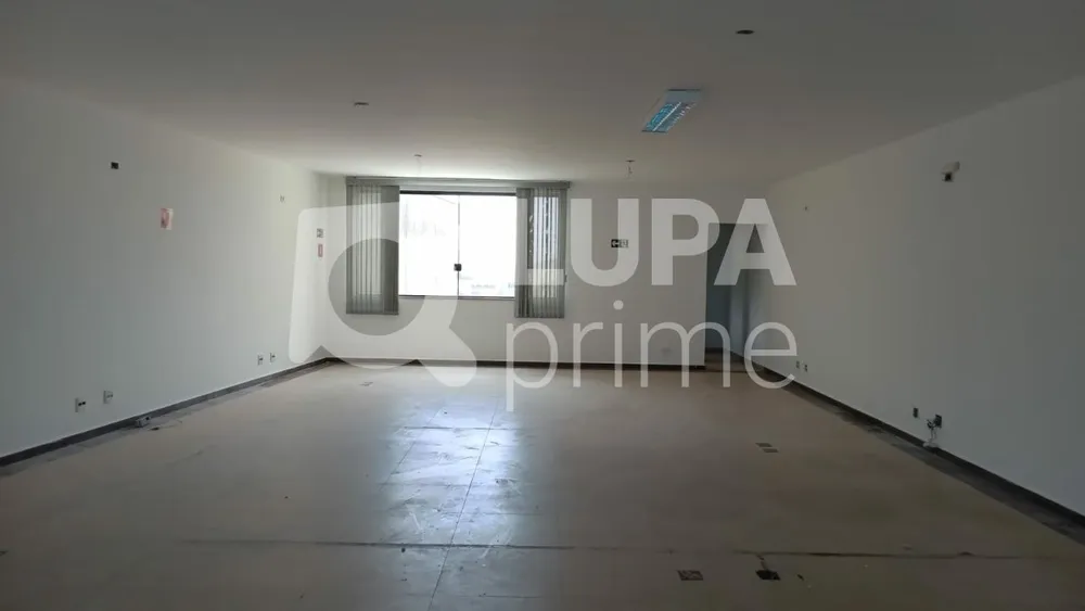 Prédio Inteiro, 450 m² - Foto 1