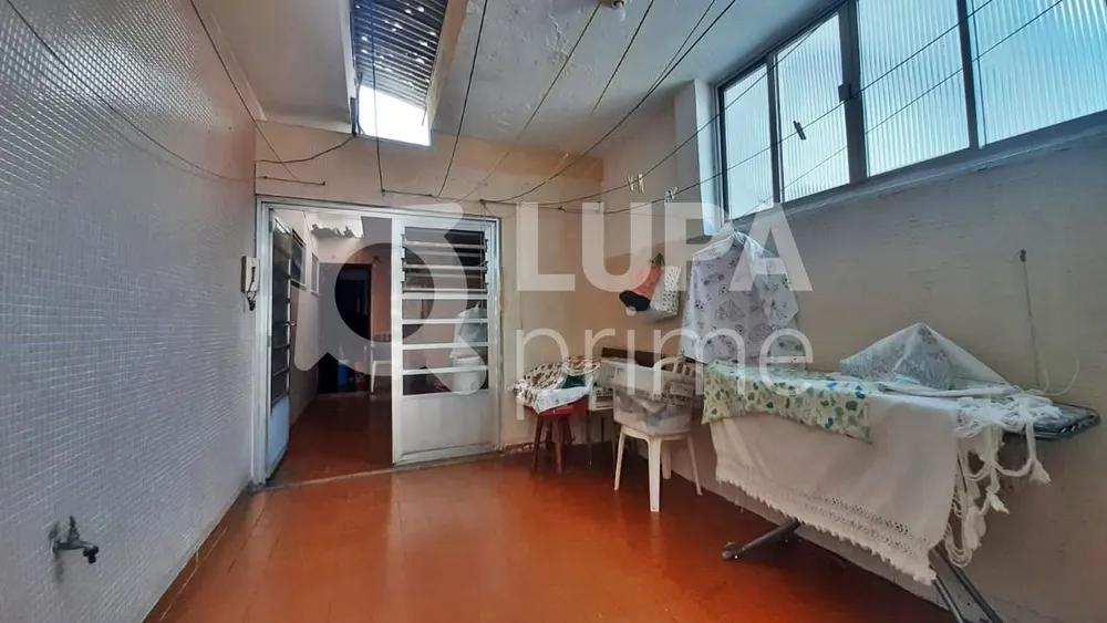 Casa, 3 quartos, 200 m² - Foto 2