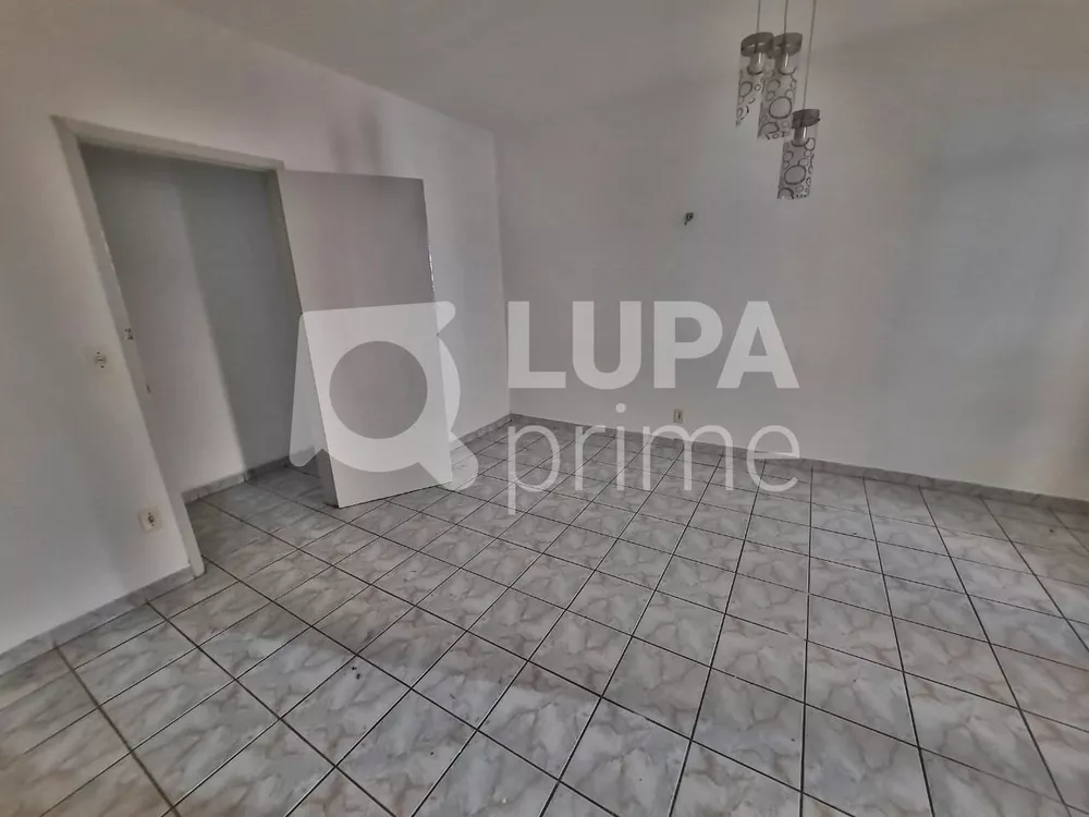 Casa para alugar com 1 quarto, 40m² - Foto 1