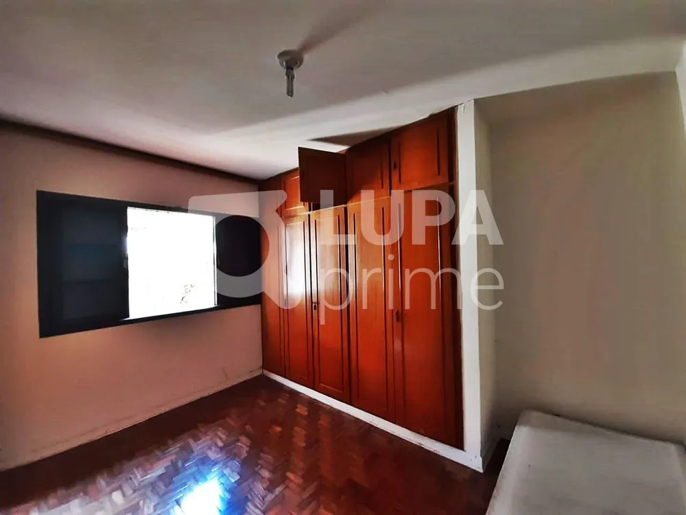 Casa, 4 quartos, 219 m² - Foto 9