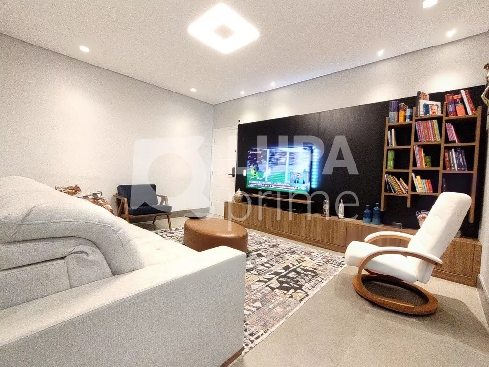 Apartamento à venda com 3 quartos, 174m² - Foto 3