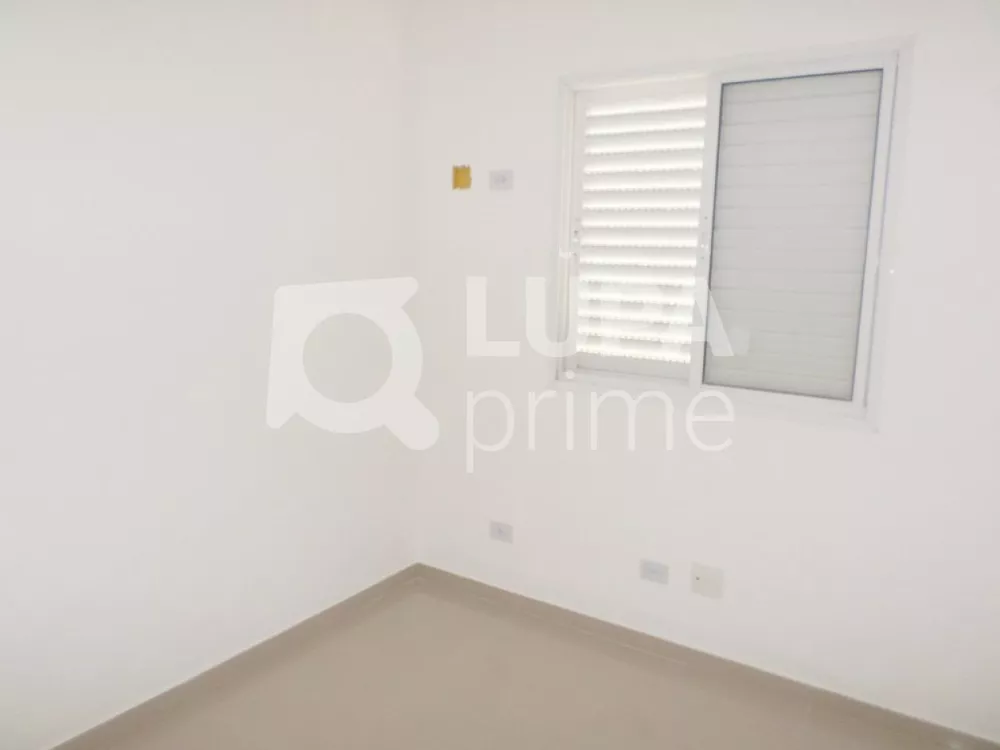 Apartamento à venda com 3 quartos, 70m² - Foto 3