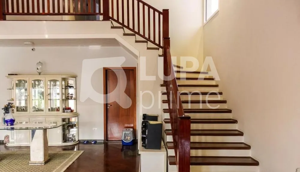 Casa, 4 quartos, 242 m² - Foto 3