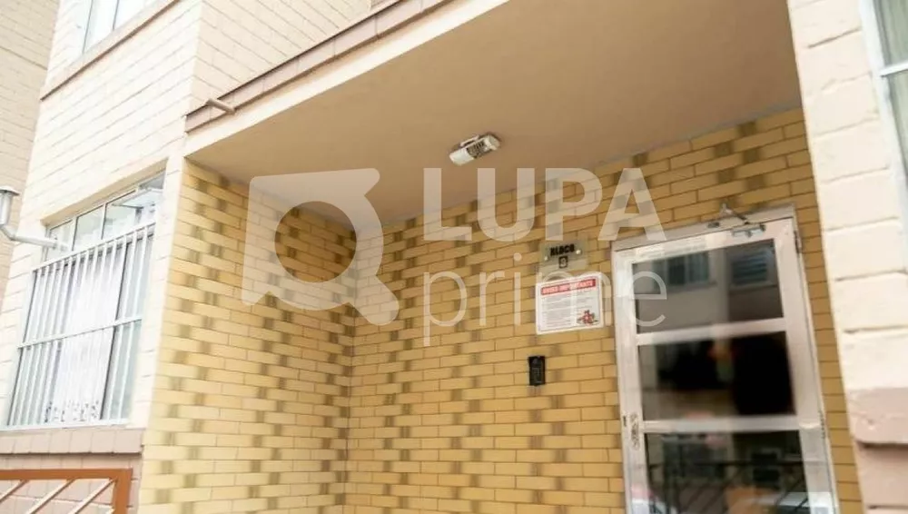 Apartamento à venda com 2 quartos, 62m² - Foto 4