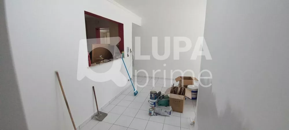 Apartamento à venda com 2 quartos, 68m² - Foto 2