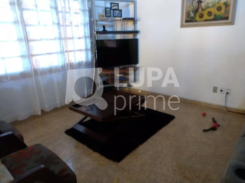 Casa à venda com 5 quartos, 280m² - Foto 3