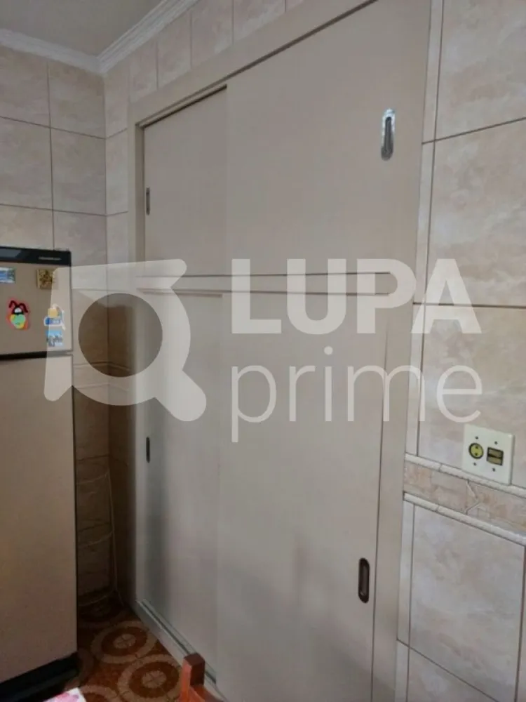 Casa, 3 quartos, 240 m² - Foto 8