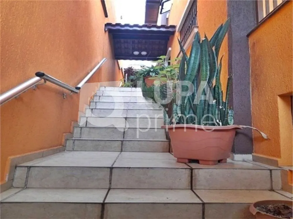 Casa, 3 quartos, 220 m² - Foto 2