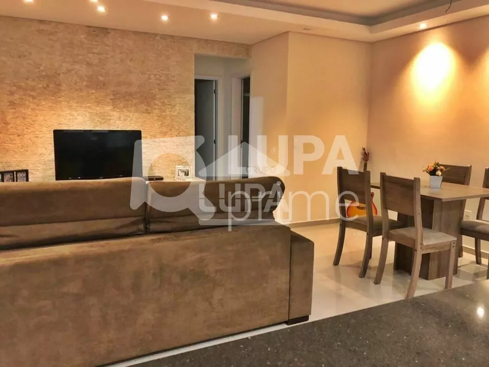 Apartamento à venda com 2 quartos, 65m² - Foto 3