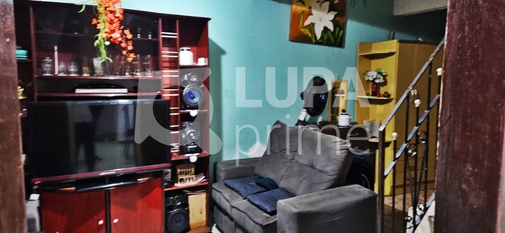 Casa, 3 quartos, 187 m² - Foto 2
