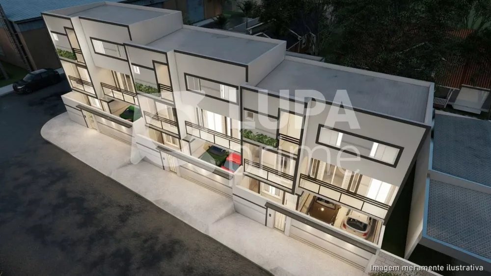 Casa à venda com 3 quartos, 120m² - Foto 2