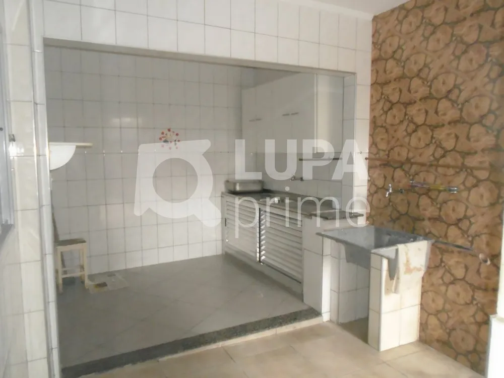 Casa, 2 quartos, 200 m² - Foto 12