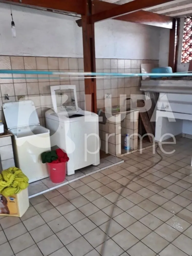 Casa, 3 quartos, 190 m² - Foto 2