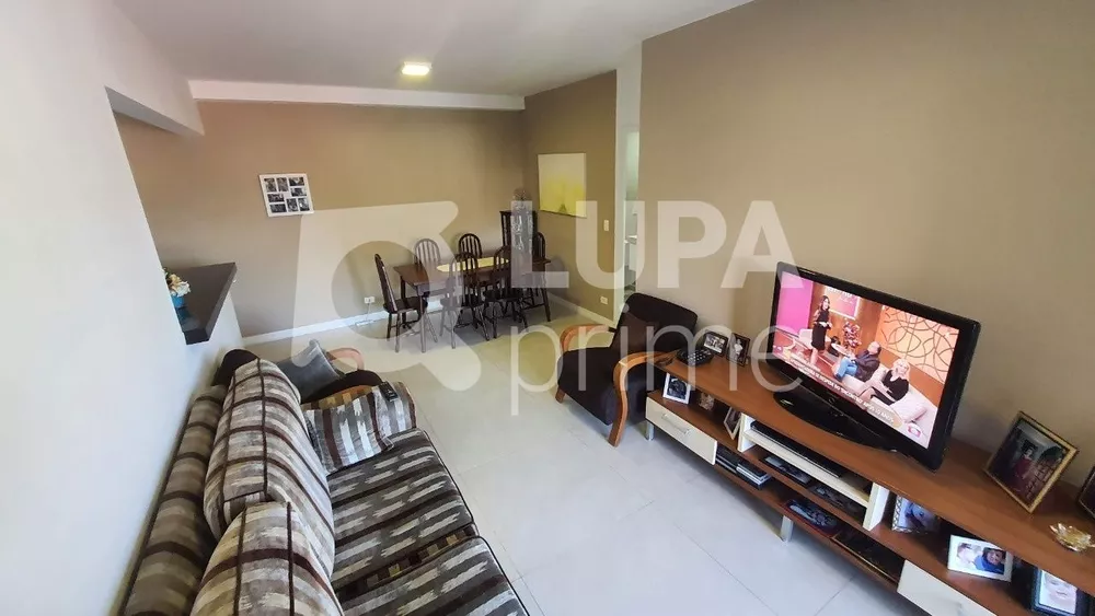 Apartamento à venda com 2 quartos, 96m² - Foto 1